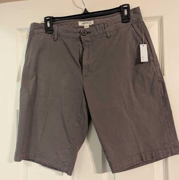 Goodthreads Eiffel Tower Shorts NWT - Picture 1 of 4